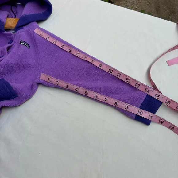 Patagonia Purple Fleece Elf Hood Jacket Elbow Patches Size 3T Baby Toddler - Picture 10 of 10